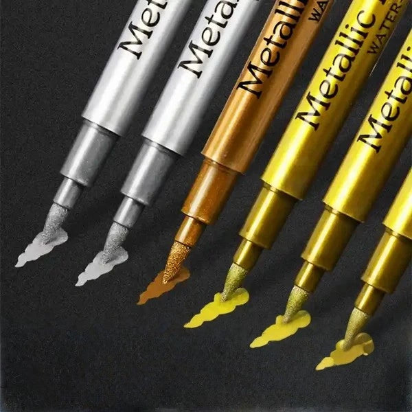 Metallic brush markers drawing.