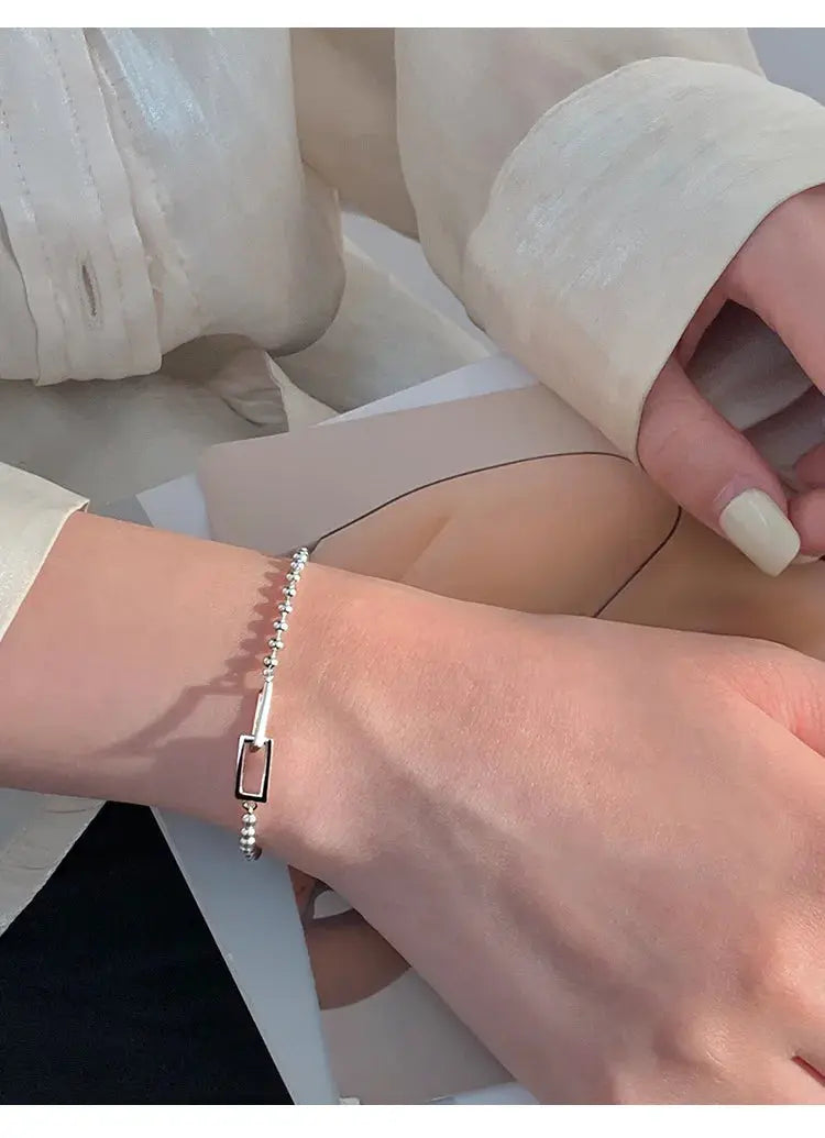 Square Round Bracelet For Women | Industrial Anti-Slip Solution GLOBGRIP®