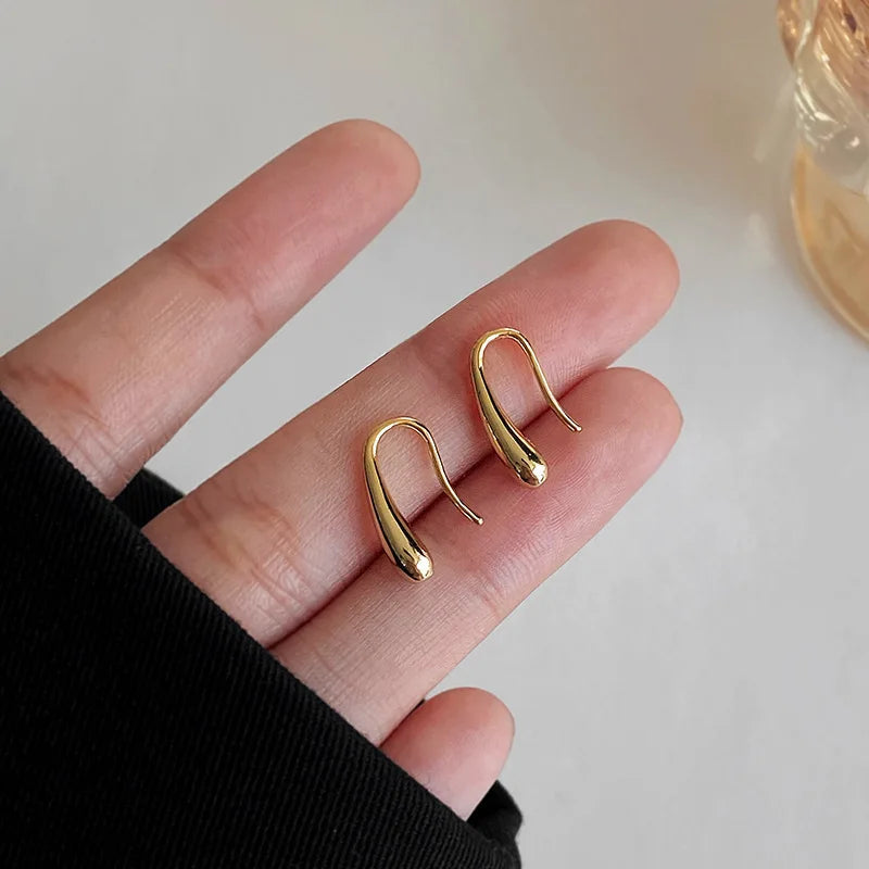 Water Drop Earrings | Elegant Timeless Jewelry Gift | GLOBGRIP® GLOBGRIP®