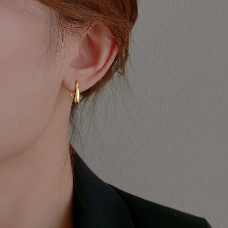 Water Drop Earrings | Elegant Timeless Jewelry Gift | GLOBGRIP® GLOBGRIP®