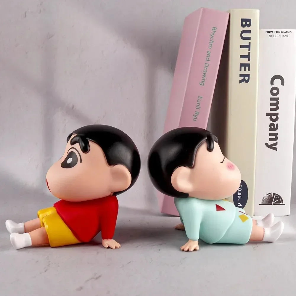 Crayon Shin-Chan Figures Phone Holder Kawaii Anime Desktop Ornaments Cartoon Watching TV Phone Support Cute Doll Decorations GLOBGRIP®