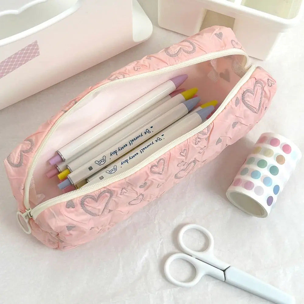 Love Print Pattern Pen Bag – Large Capacity & Multi-Use GLOBGRIP®