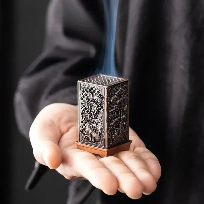 Square Vertical Incense Burner | Industrial Anti-Slip Solution GLOBGRIP®