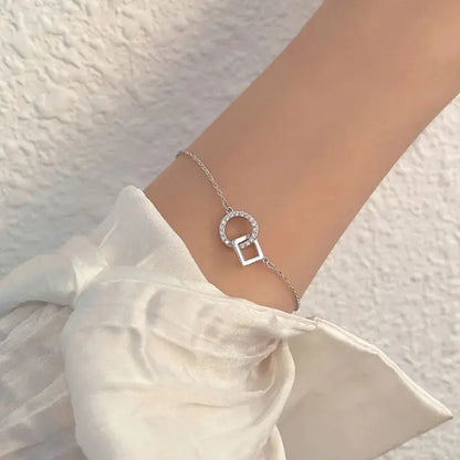 Square Round Bracelet For Women | Industrial Anti-Slip Solution GLOBGRIP®